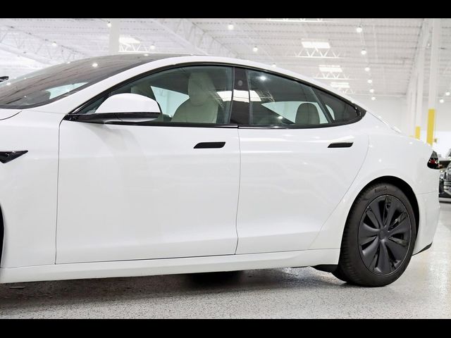 2022 Tesla Model S Base