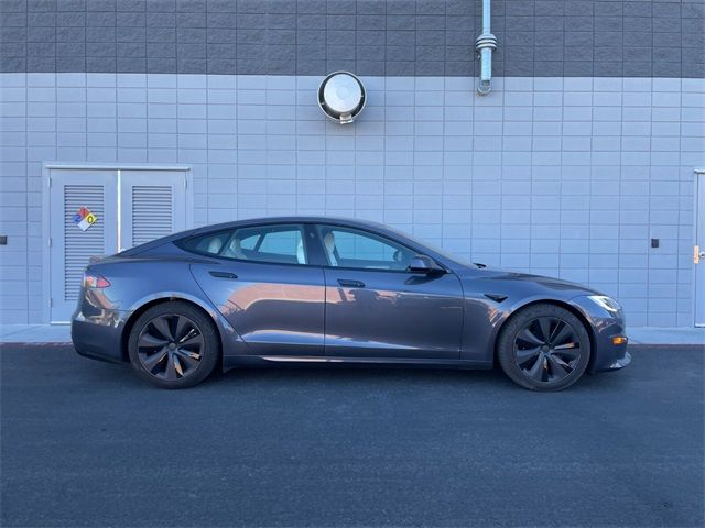 2022 Tesla Model S Base