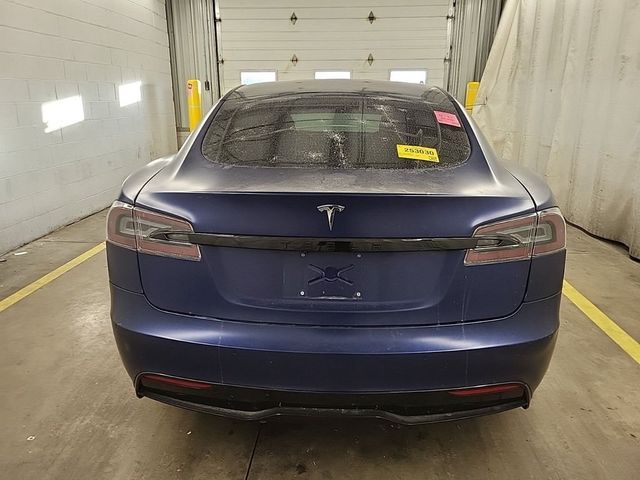 2022 Tesla Model S Base