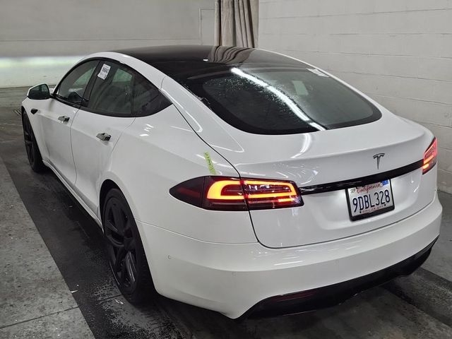 2022 Tesla Model S Base