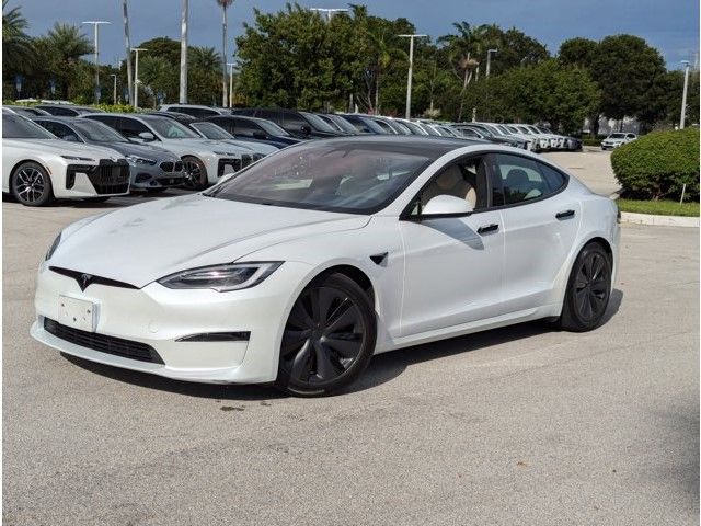 2022 Tesla Model S Base