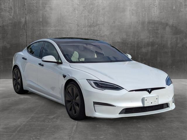 2022 Tesla Model S Base