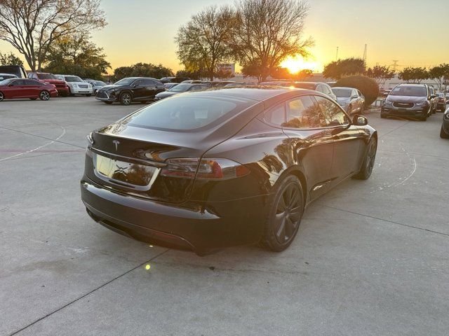 2022 Tesla Model S Base