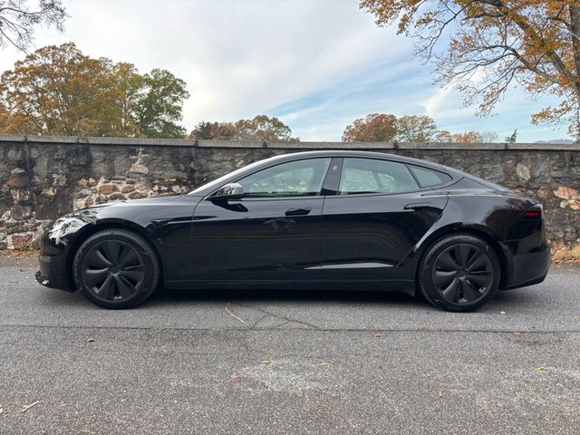 2022 Tesla Model S Base