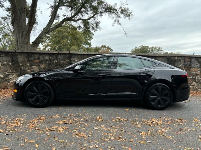 2022 Tesla Model S Base