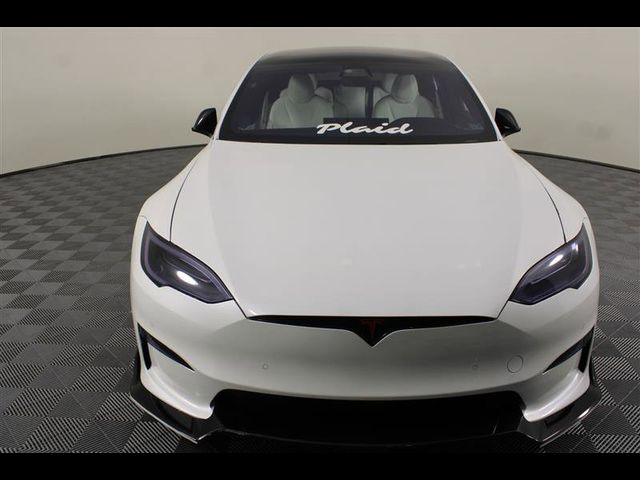 2022 Tesla Model S Plaid