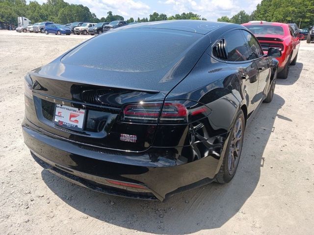 2022 Tesla Model S Plaid