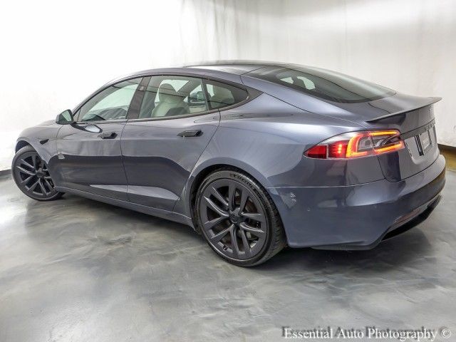 2022 Tesla Model S Plaid