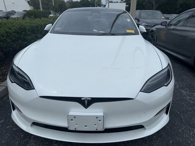 2022 Tesla Model S Plaid