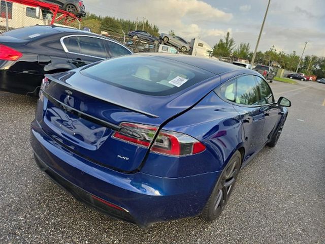 2022 Tesla Model S Plaid