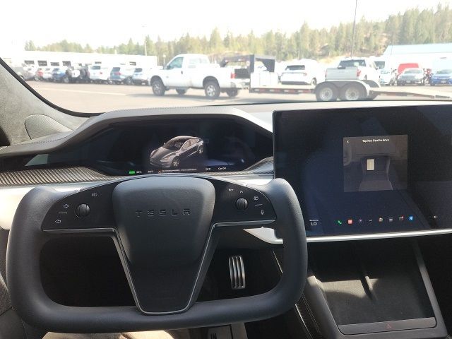 2022 Tesla Model S Plaid