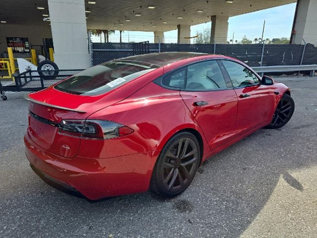 2022 Tesla Model S Plaid