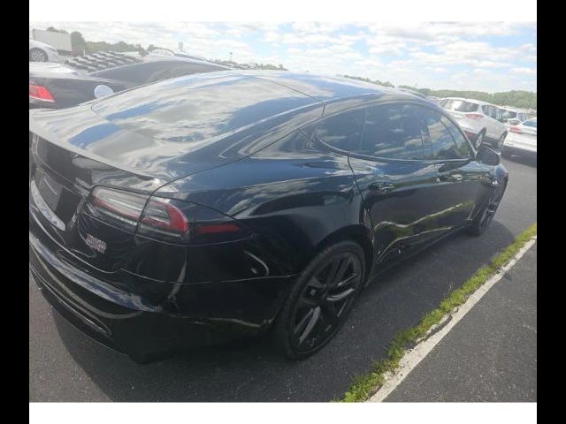 2022 Tesla Model S Plaid