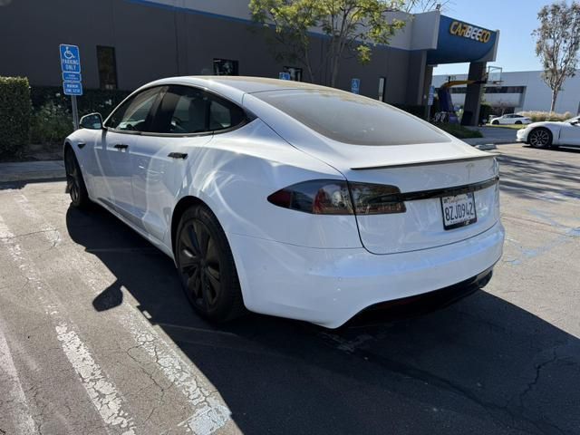 2022 Tesla Model S Plaid