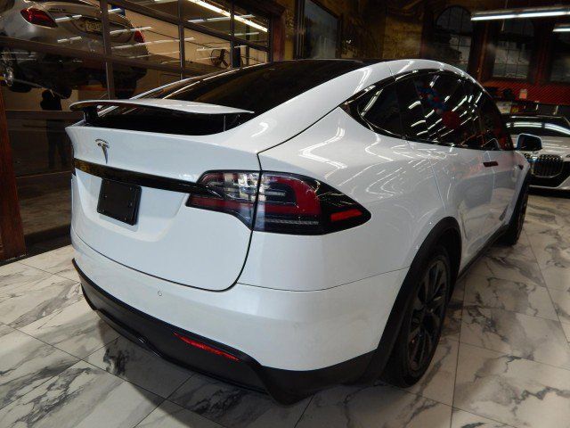 2022 Tesla Model X Base