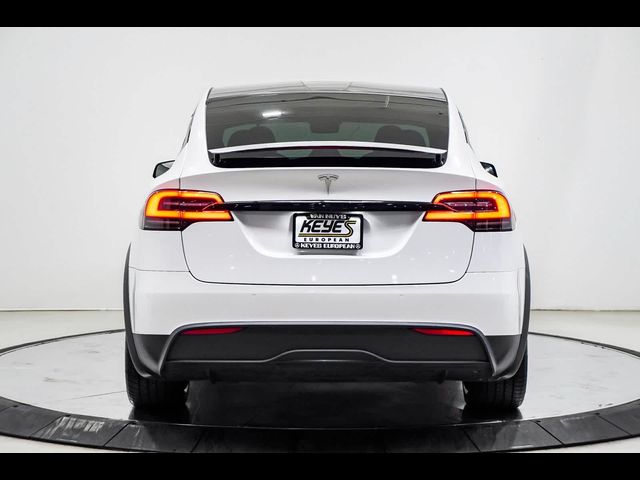 2022 Tesla Model X Base