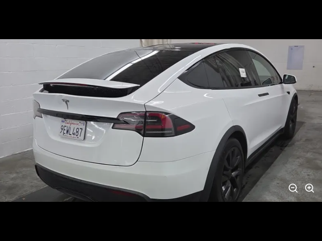 2022 Tesla Model X Base