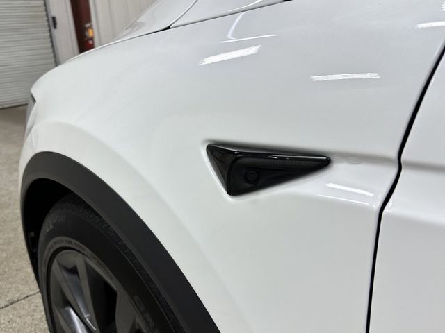 2022 Tesla Model X Base