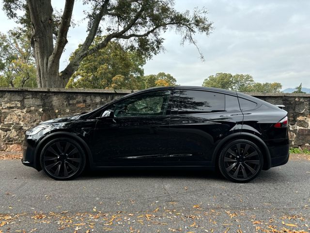 2022 Tesla Model X Base