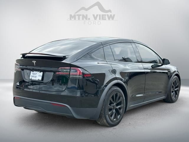 2022 Tesla Model X Base