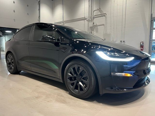 2022 Tesla Model X Base