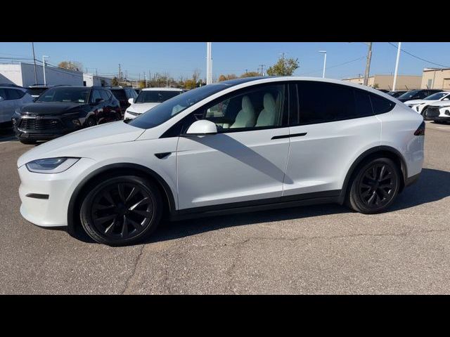 2022 Tesla Model X Base