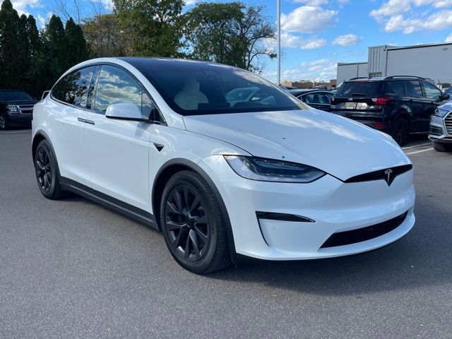 2022 Tesla Model X Base