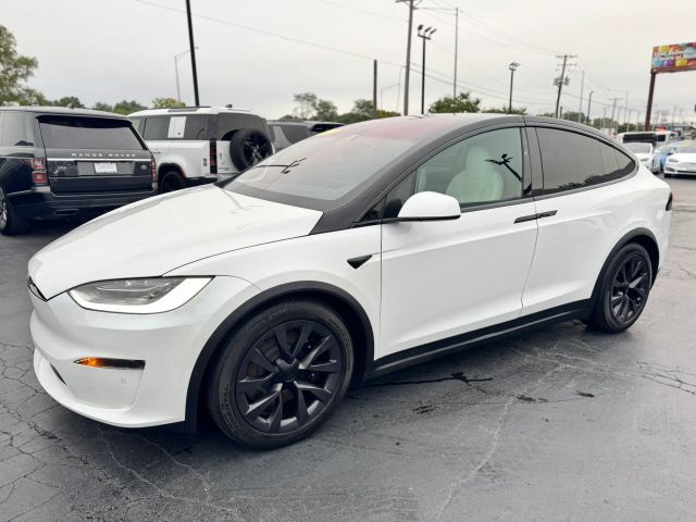 2022 Tesla Model X Base