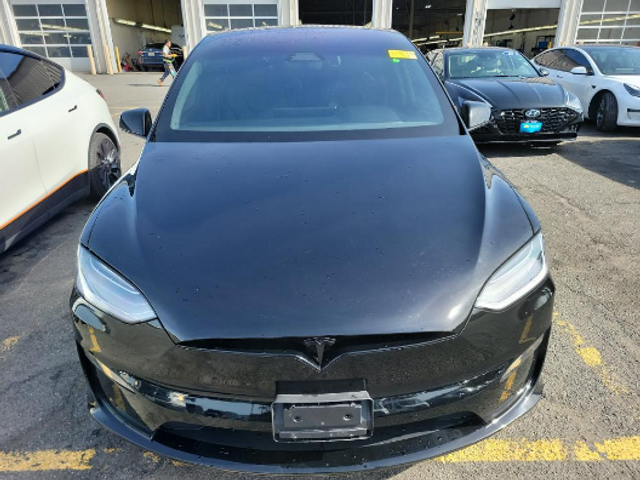 2022 Tesla Model X Plaid