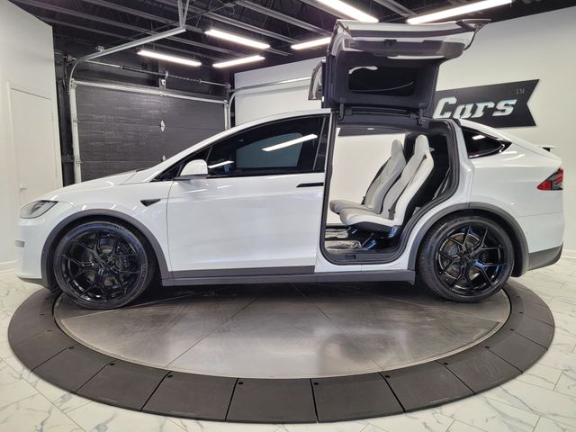 2022 Tesla Model X Plaid