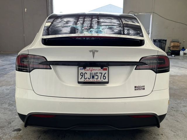 2022 Tesla Model X Plaid
