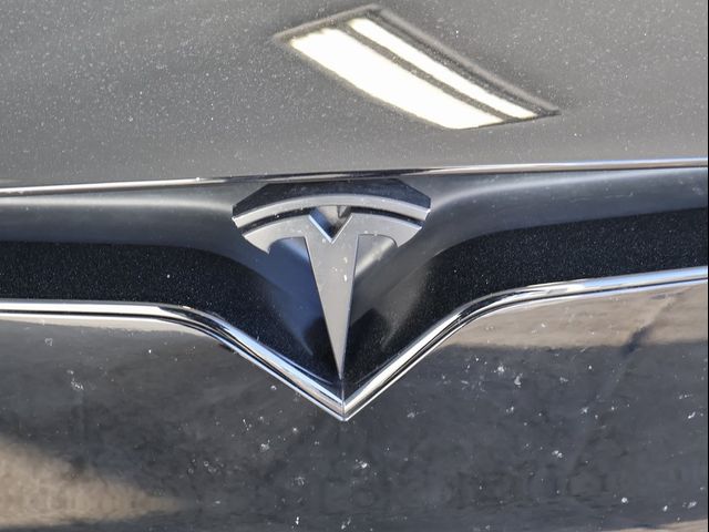 2022 Tesla Model X Plaid