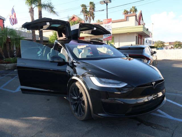 2022 Tesla Model X Plaid