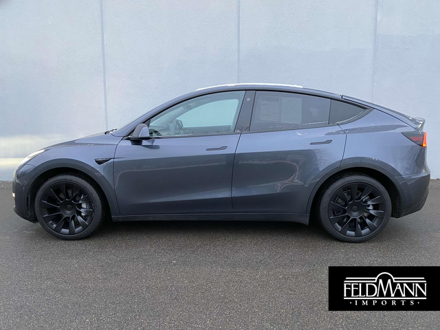 2022 Tesla Model Y Long Range