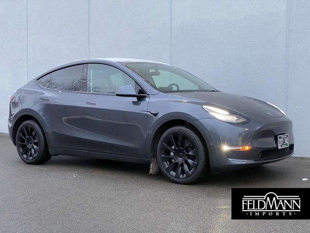 2022 Tesla Model Y Long Range