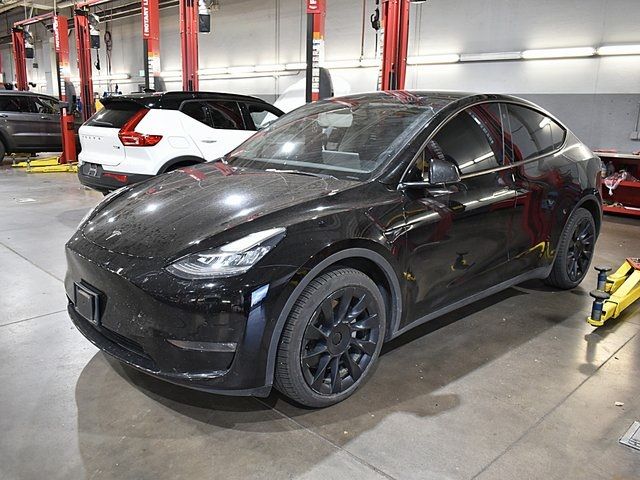 2022 Tesla Model Y Long Range