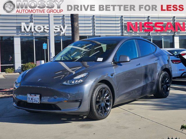 2022 Tesla Model Y Long Range