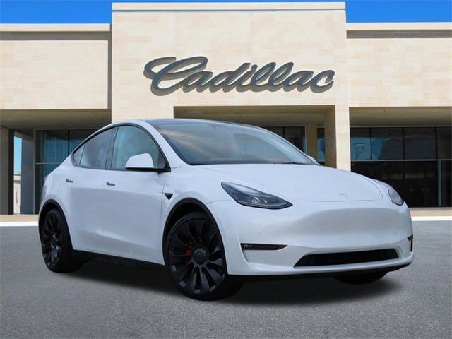 Verkauft Tesla Model Y Performance FDS., gebraucht 2022, 20.752 km