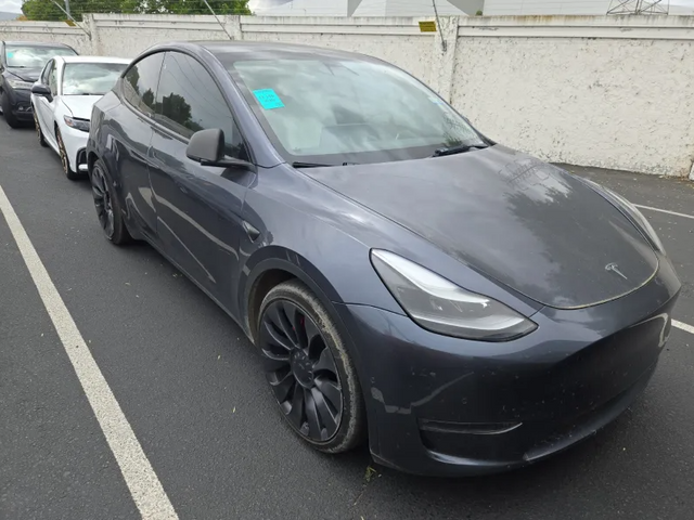 2022 Tesla Model Y Performance
