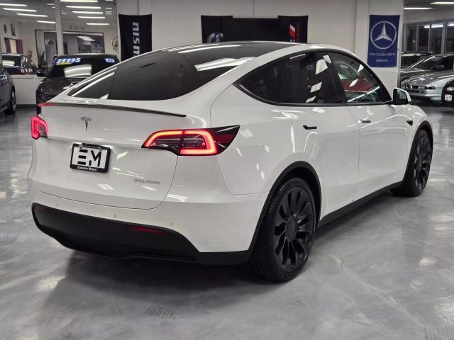 2022 Tesla Model Y Performance