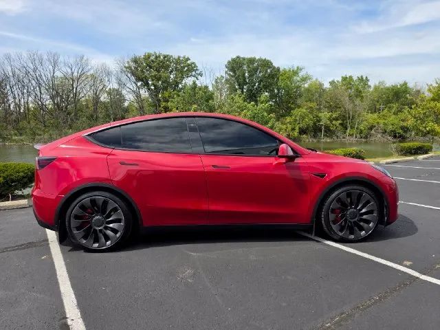 2022 Tesla Model Y Performance