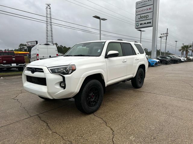 2022 Toyota 4Runner SR5