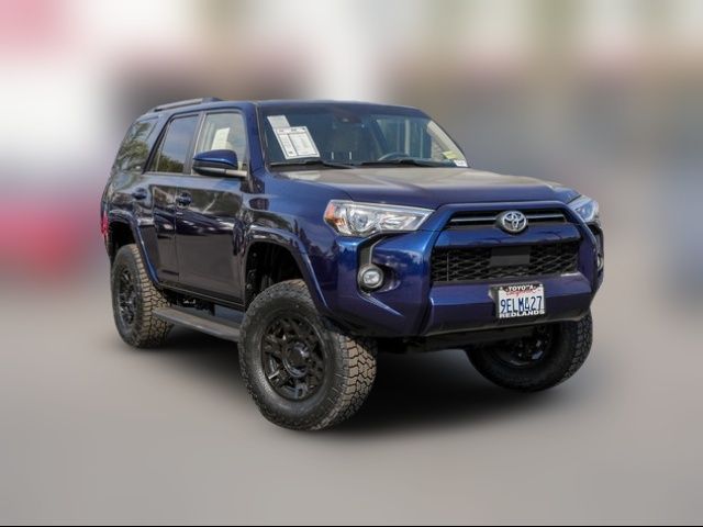 2022 Toyota 4Runner SR5