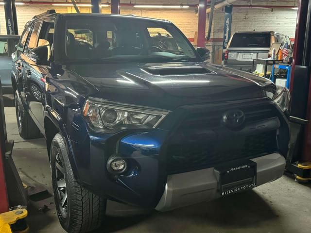 2022 Toyota 4Runner TRD Off Road Premium