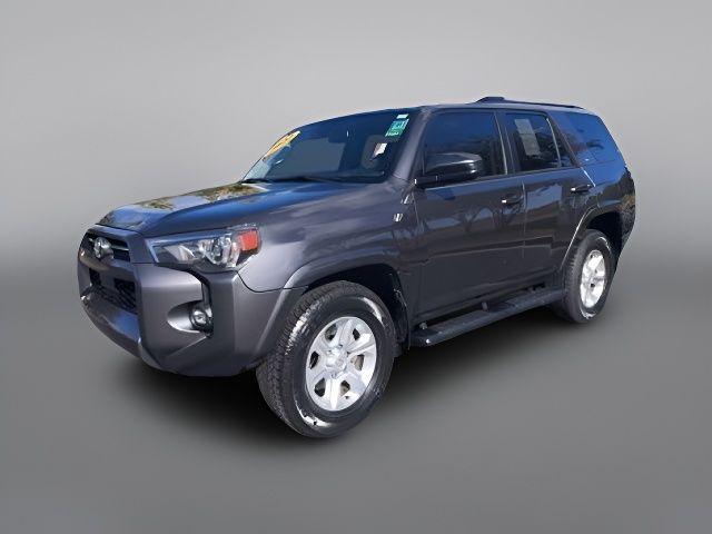 2022 Toyota 4Runner SR5