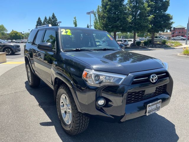 2022 Toyota 4Runner SR5