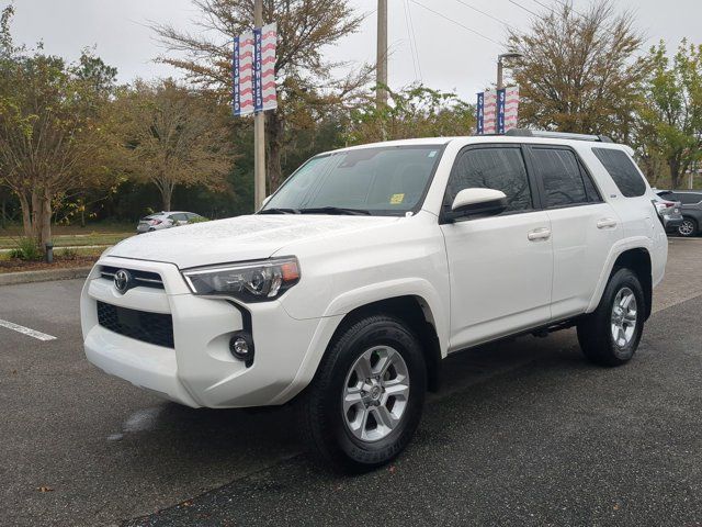 2022 Toyota 4Runner SR5