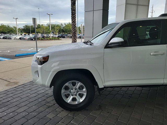 2022 Toyota 4Runner SR5