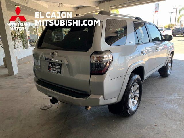 2022 Toyota 4Runner SR5