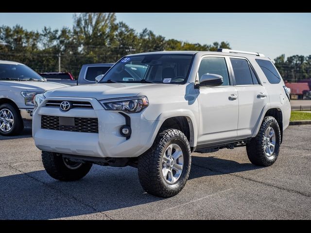 2022 Toyota 4Runner SR5